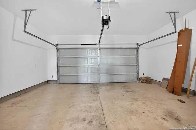 a view of a room with an empty space