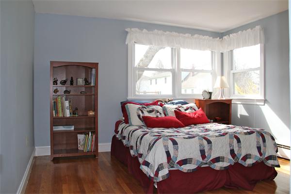 12 Sawyer Road North Andover, MA 01845 - Photo 17 of 24 Gallery Image 17