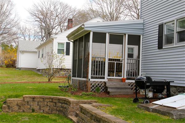 12 Sawyer Road North Andover, MA 01845 - Photo 23 of 24 Gallery Image 23