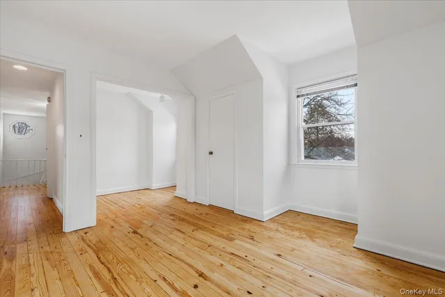 $925,000 | 55 Del Rey Drive, Mount Vernon, NY 10552