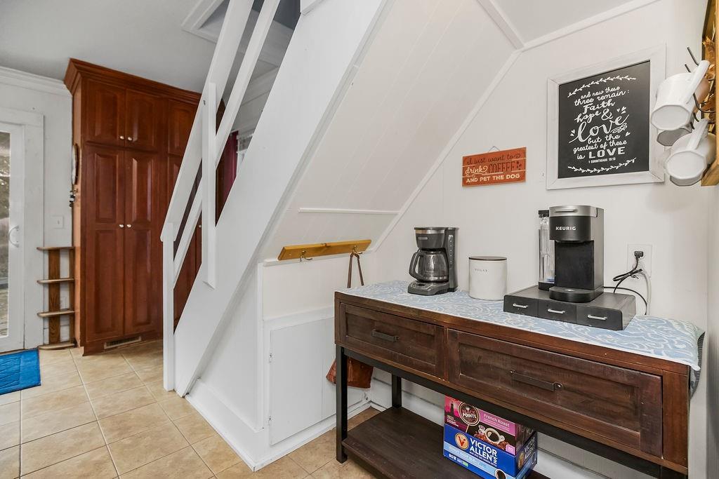 22463 George Road Tonganoxie, KS 66086 - Photo 14 of 39