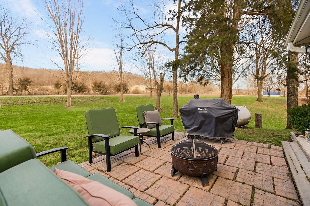 22463 George Road Tonganoxie, KS 66086 - Photo 23 of 39