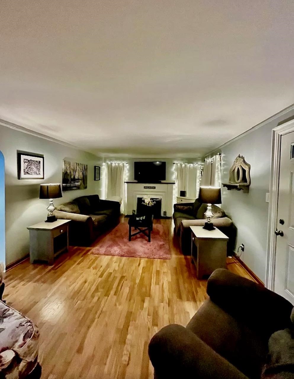 324 West St Clair Street Romeo, MI 48065 - Photo 9 of 21 50149091-802d289c-7b7a-4205-9fb4-5a43c52f64cf.JPG