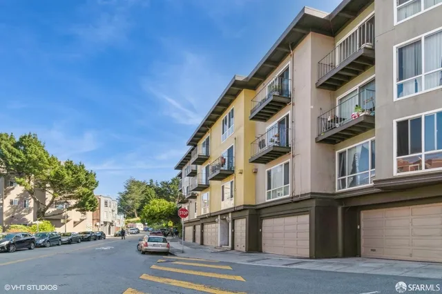 $3,245 | 646 Corbett Avenue, Unit 603, San Francisco, CA 94114
