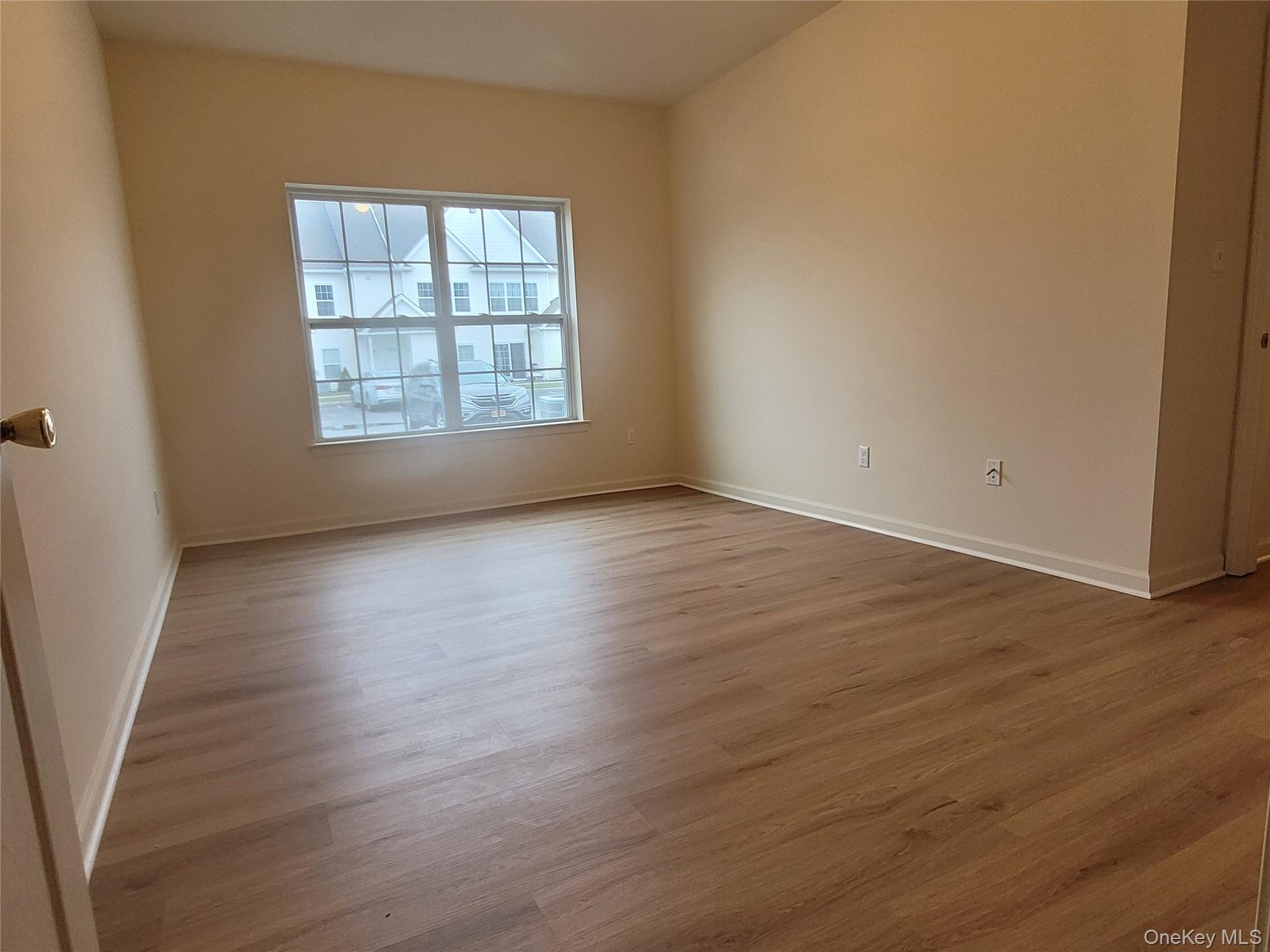 260 Ruth Court Middletown, NY 10940 - Photo 8 of 13