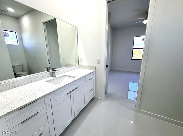 $2,100 | 3544 Northwest 41st Place, Cape Coral, FL 33993