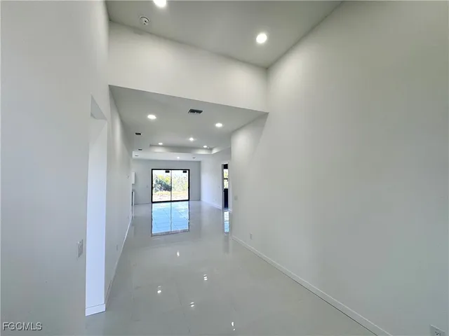 $2,100 | 3544 Northwest 41st Place, Cape Coral, FL 33993