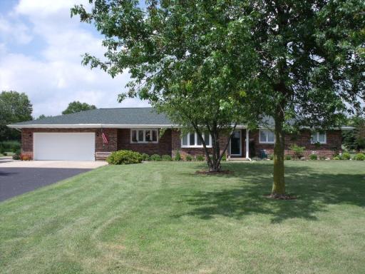 12335 North Grove Road Sycamore, IL 60178 - Photo 1 of 16