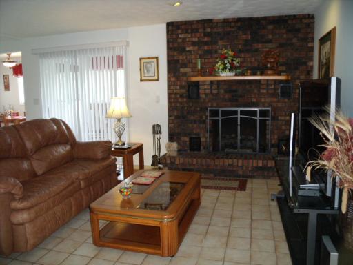 12335 North Grove Road Sycamore, IL 60178 - Photo 7 of 16