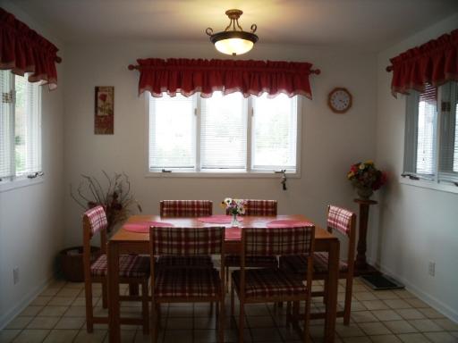 12335 North Grove Road Sycamore, IL 60178 - Photo 9 of 16