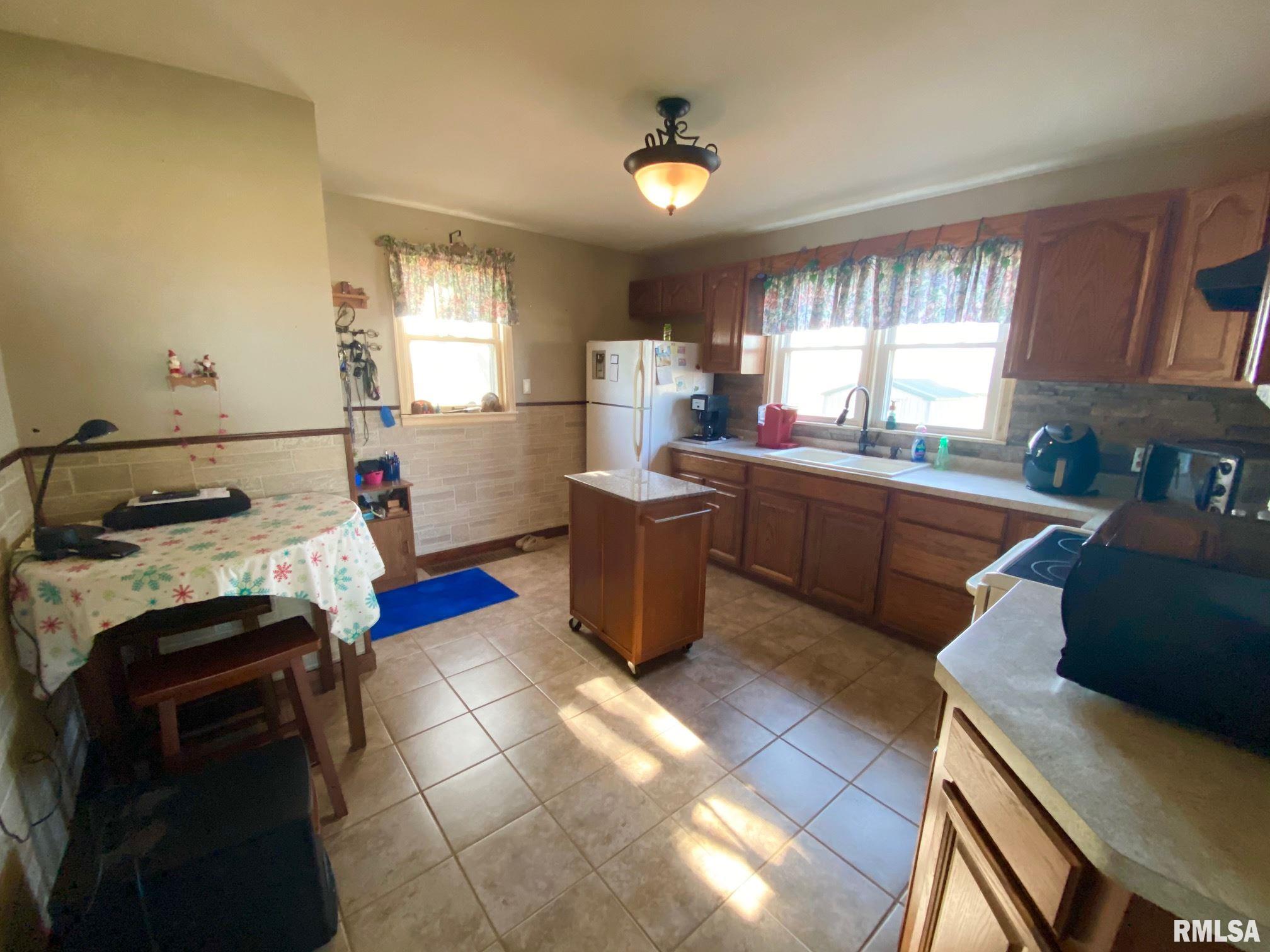 26438 Hall Road Ashland, IL 62612 - Photo 7 of 25