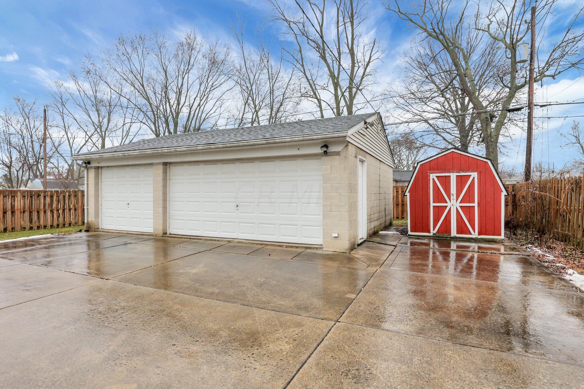 1899 Sale Road Columbus, OH 43224 - Photo 24 of 29 34-web-or-mls-0N4A2687