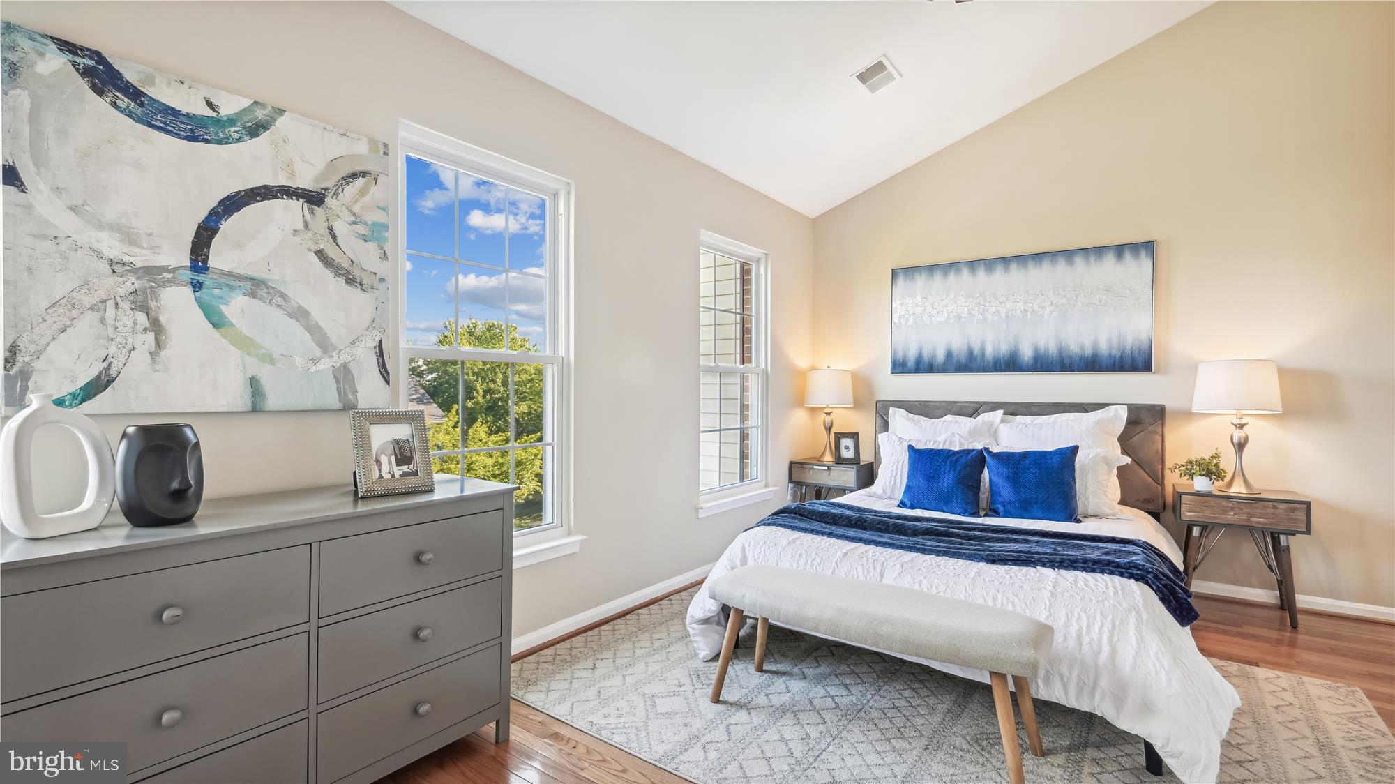22053 Manning Square Sterling, VA 20166 - Photo 15 of 36 Primary Bedroom with Vaulted Ceilings