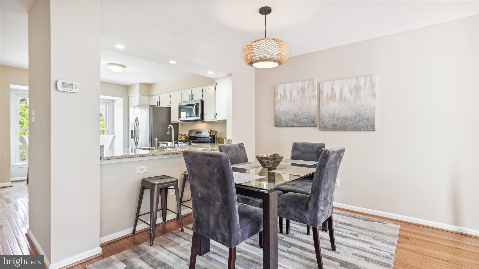 22053 Manning Square Sterling, VA 20166 - Photo 7 of 36 Dining Room