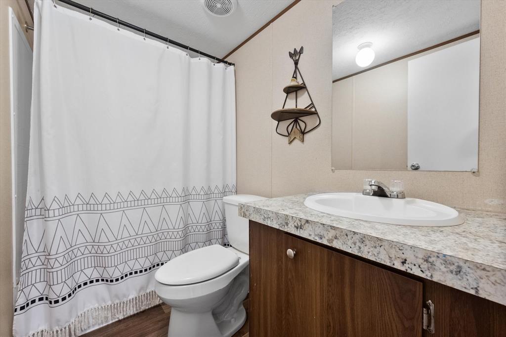 1517 County Road 2162 Barry, TX 75102 - Photo 21 of 38