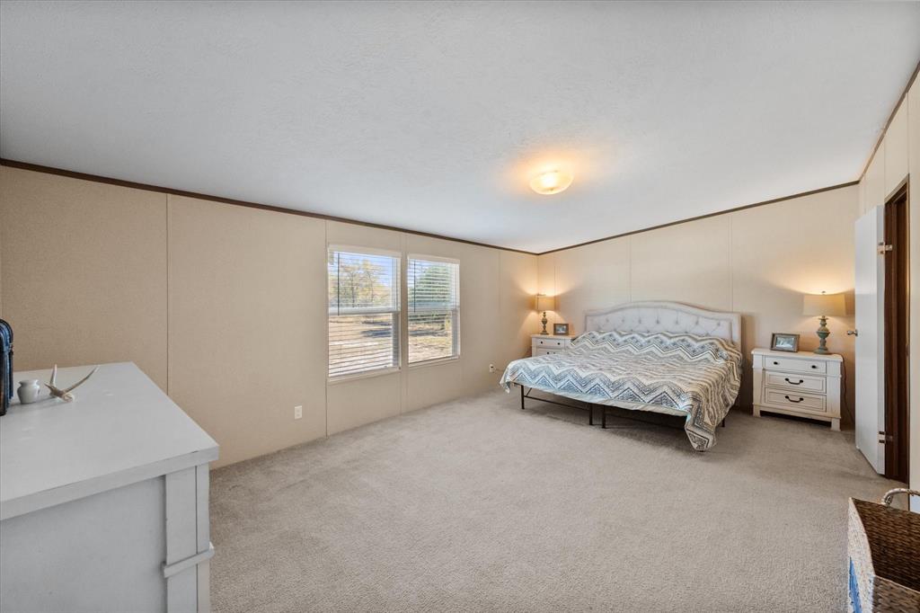 1517 County Road 2162 Barry, TX 75102 - Photo 23 of 38