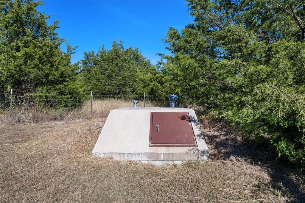 1517 County Road 2162 Barry, TX 75102 - Photo 33 of 38