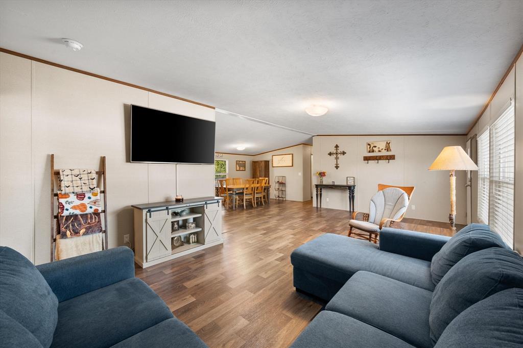 1517 County Road 2162 Barry, TX 75102 - Photo 5 of 38