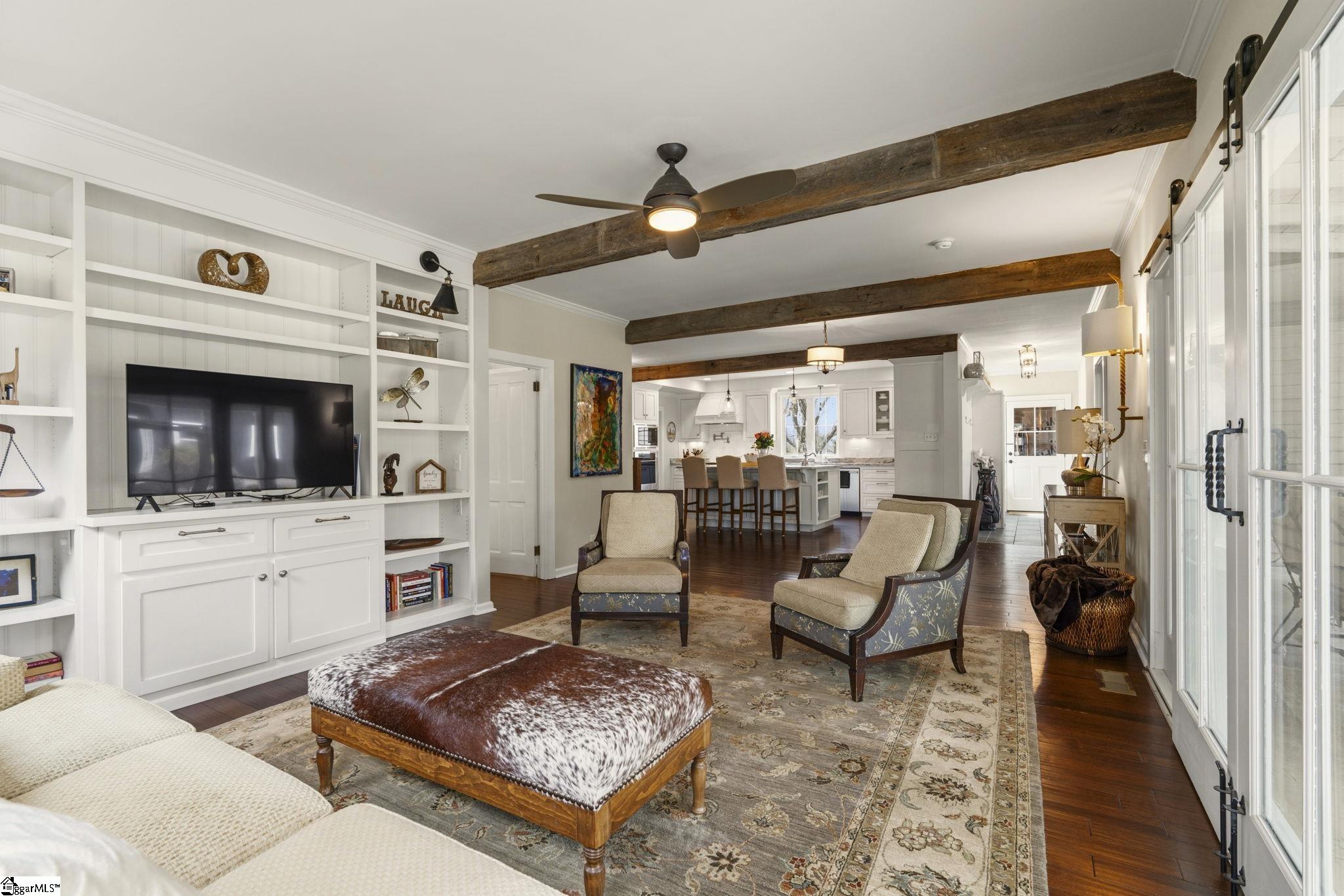 305 South 349 Landrum, SC 29356 - Photo 6 of 50