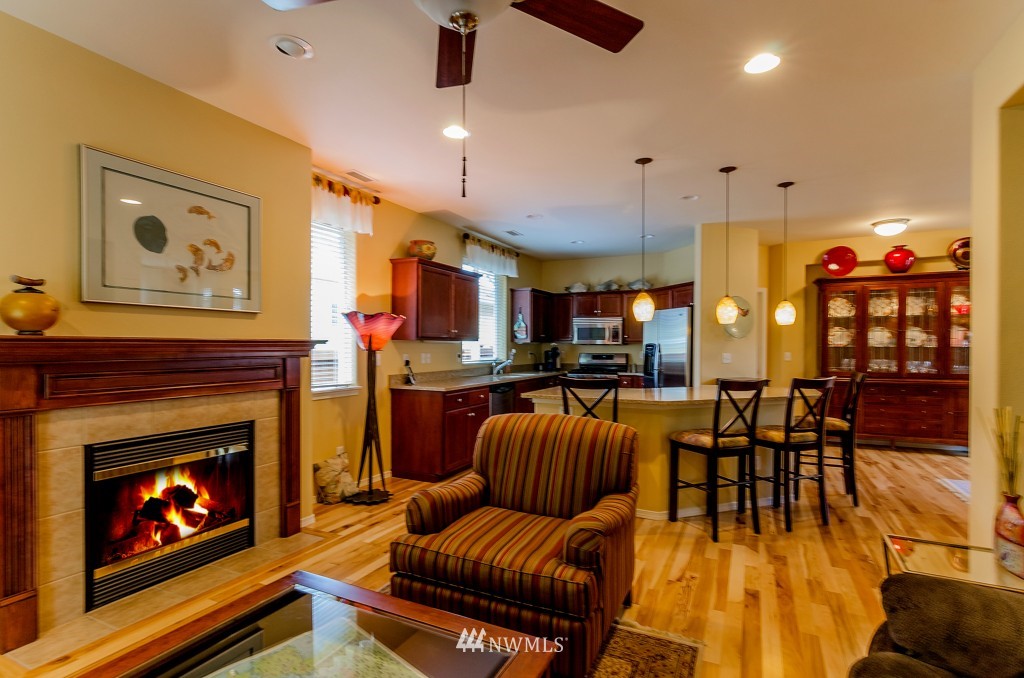 8437 Bainbridge Loop Northeast Lacey, WA 98516 - Photo 4 of 25
