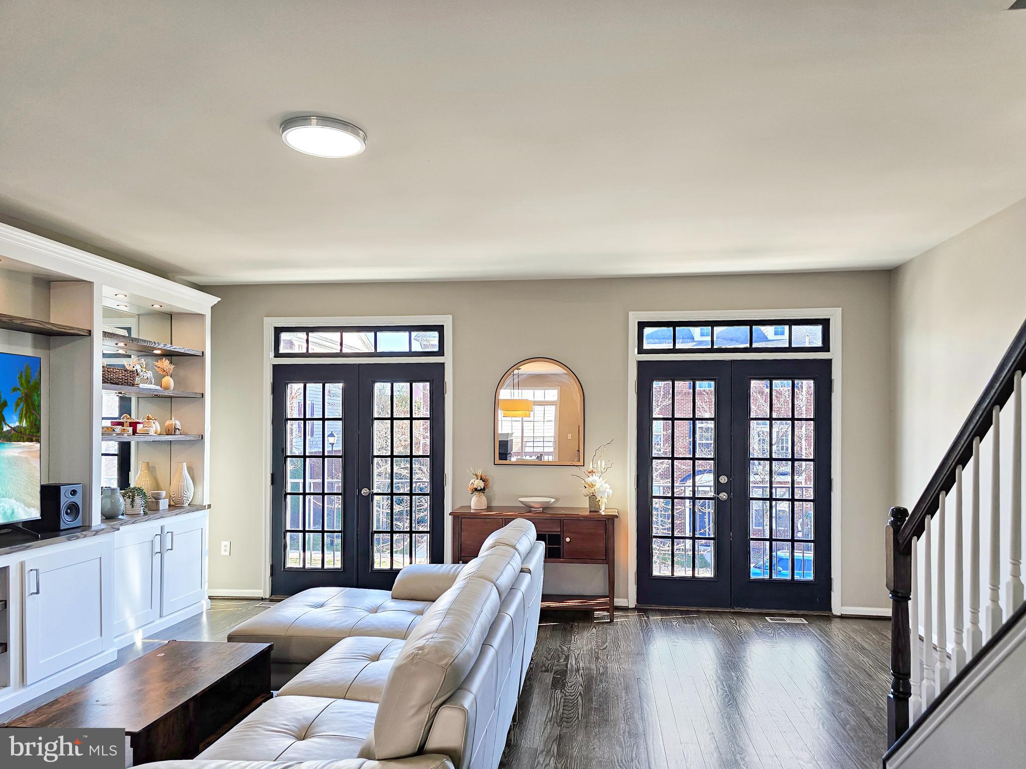 42770 Hay Road Ashburn, VA 20147 - Photo 8 of 23