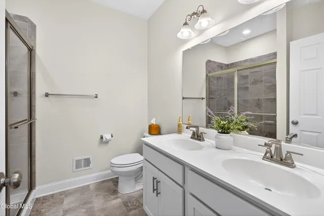 $699,900 | 48 Timber Creek Drive, Ballston, NY 12019