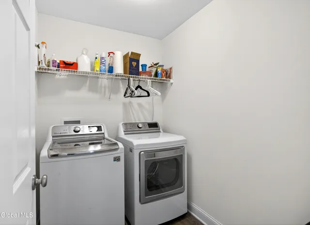 $699,900 | 48 Timber Creek Drive, Ballston, NY 12019