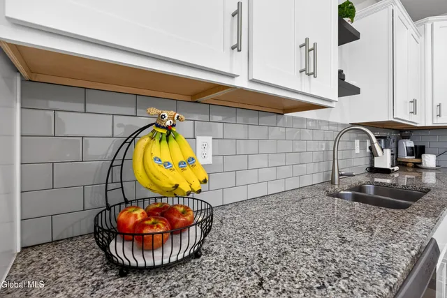 $699,900 | 48 Timber Creek Drive, Ballston, NY 12019