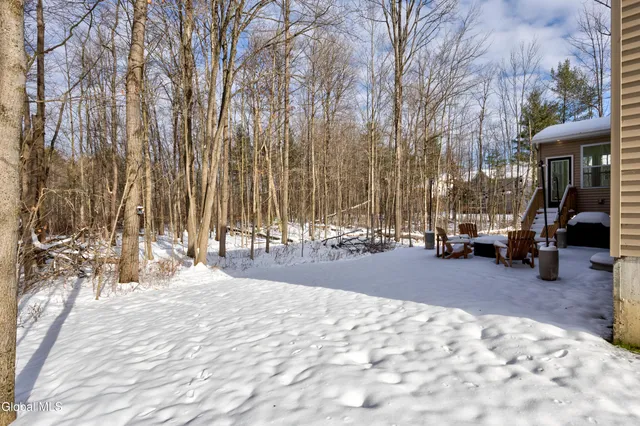 $699,900 | 48 Timber Creek Drive, Ballston, NY 12019