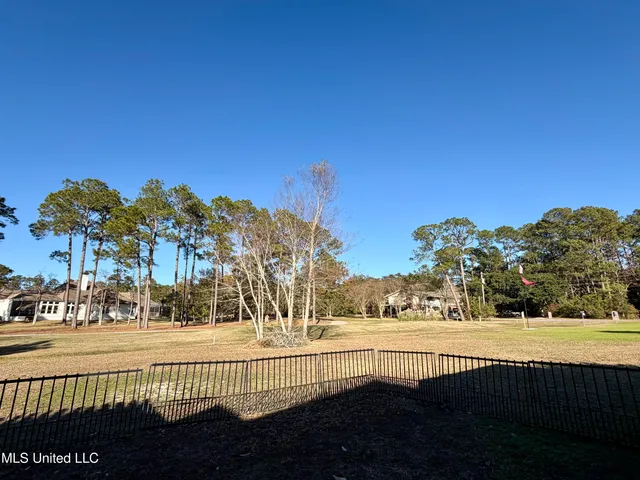 $3,000 | 7555 Mahalo Hui Drive, Diamondhead, MS 39525