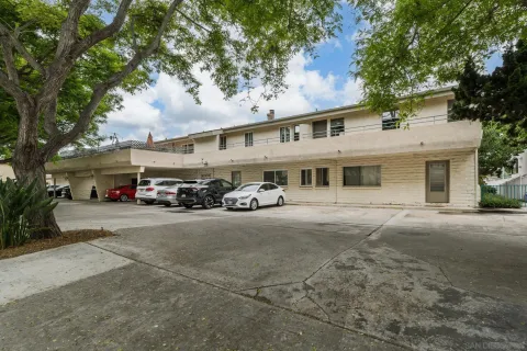 $699,999 | 2544 Navarra Drive, Unit 4, Carlsbad, CA 92009