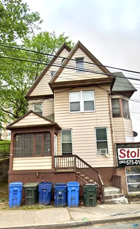 $1,600 | 185 Grove Street, Waterbury, CT 06710