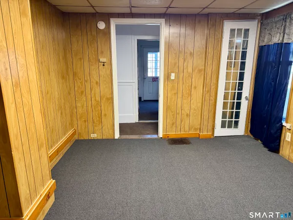 $1,600 | 185 Grove Street, Waterbury, CT 06710