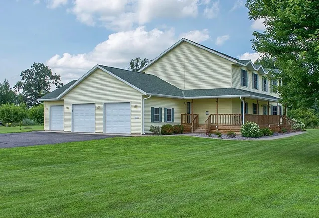 $724,900 | 11688 40th Street, Bowlus, MN 56314