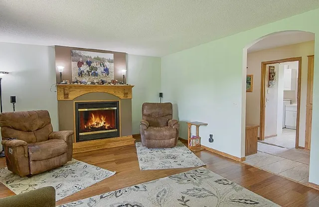 $724,900 | 11688 40th Street, Bowlus, MN 56314