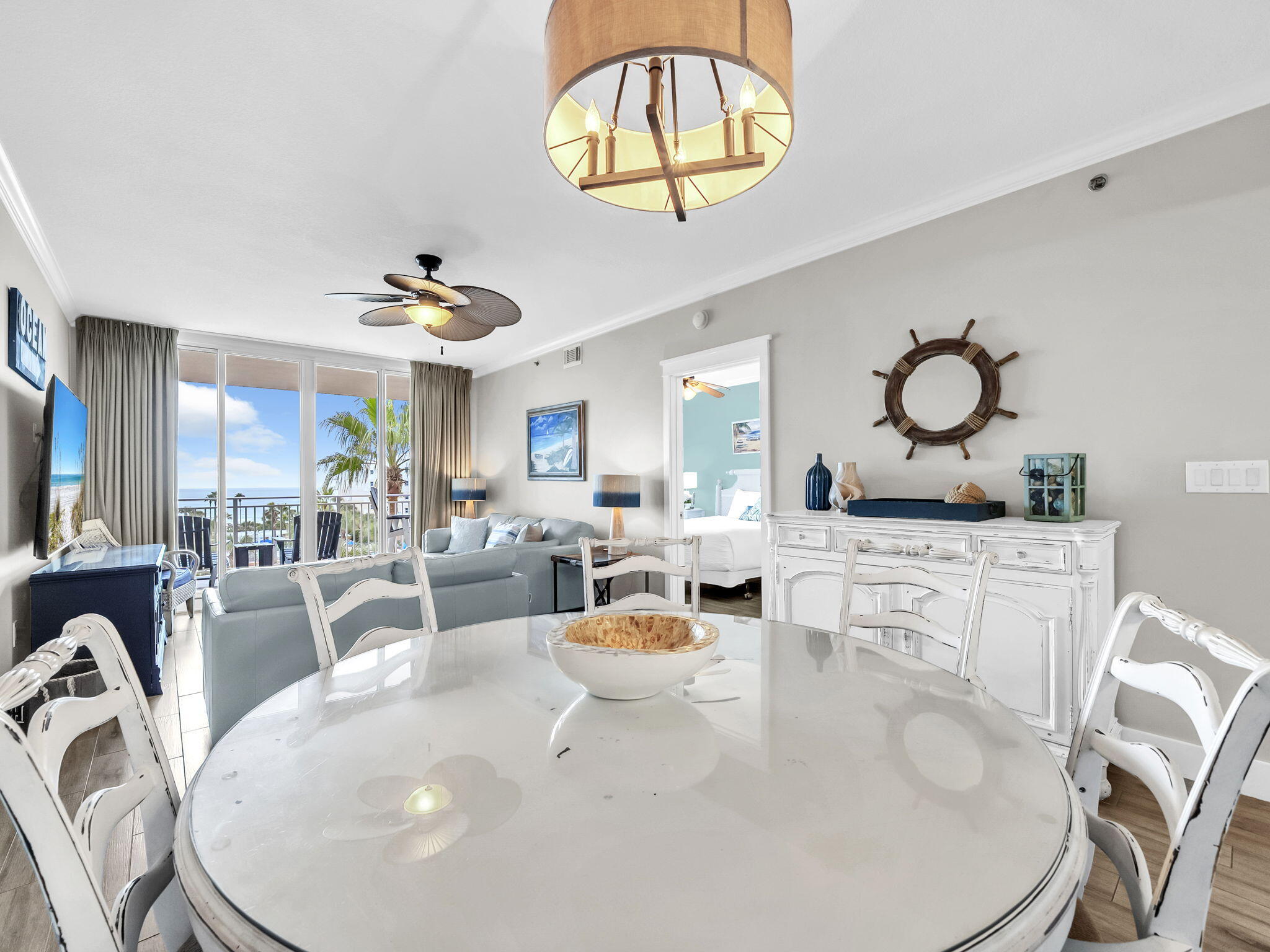 1110 Santa Rosa Boulevard, Unit C501 Fort Walton Beach, FL 32548 - Photo 27 of 112 C501 Round dining table