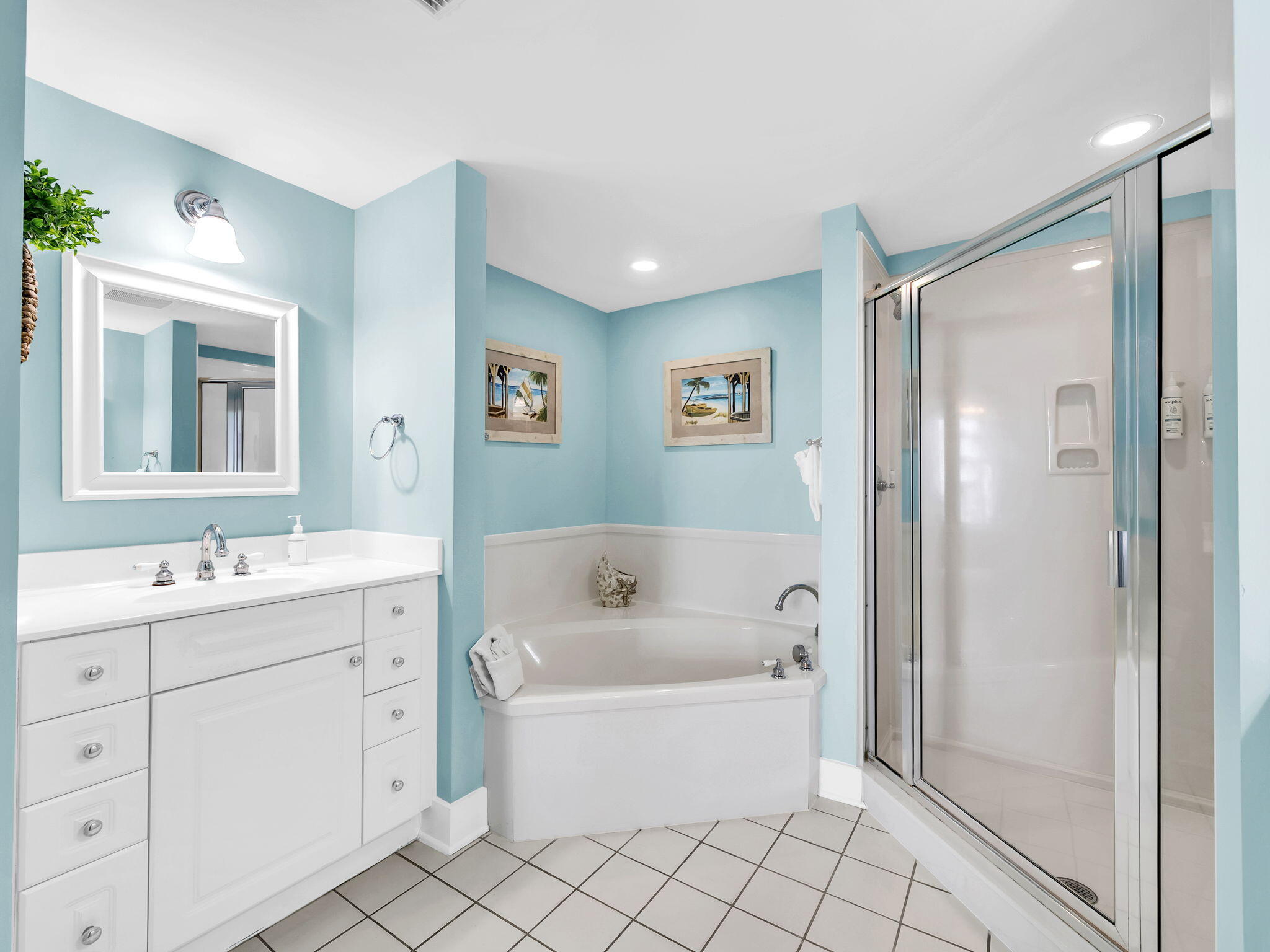 1110 Santa Rosa Boulevard, Unit C501 Fort Walton Beach, FL 32548 - Photo 44 of 112 C501 Master bath