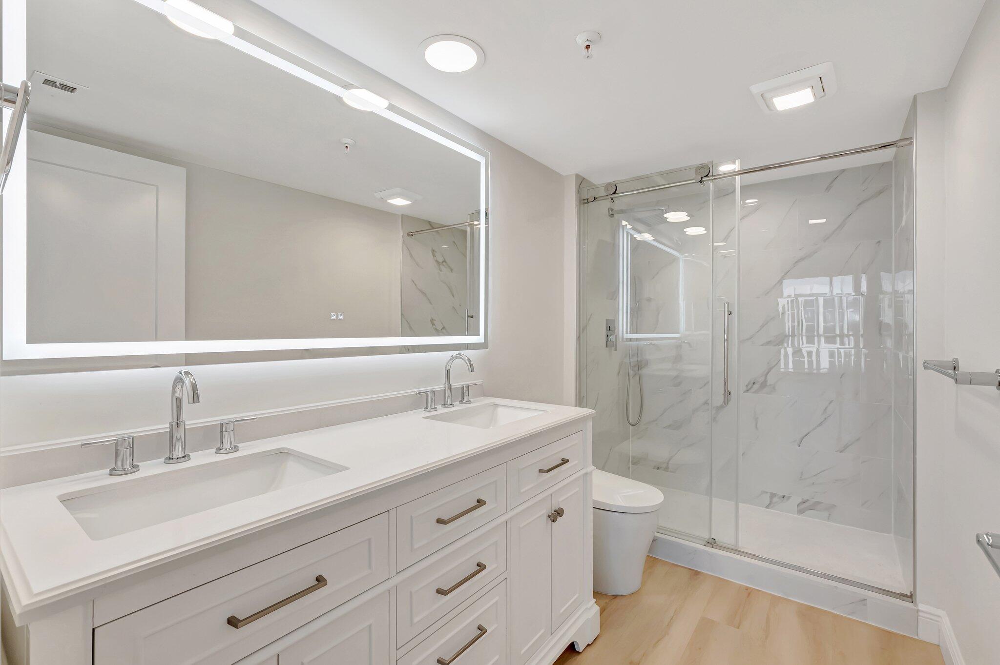 7802 Lakeside Boulevard, Unit 764 Boca Raton, FL 33434 - Photo 3 of 61 PRIMARY BATHROOM