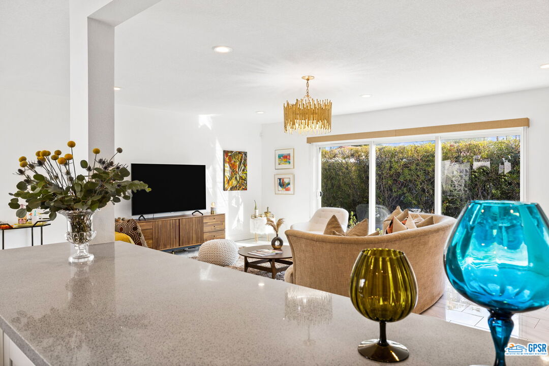 1840 Sandcliff Road Palm Springs, CA 92264 - Photo 11 of 52 Gallery Image 11