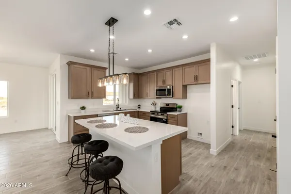 $425,000 | 37164 Encinas Lane, Tonopah, AZ 85354