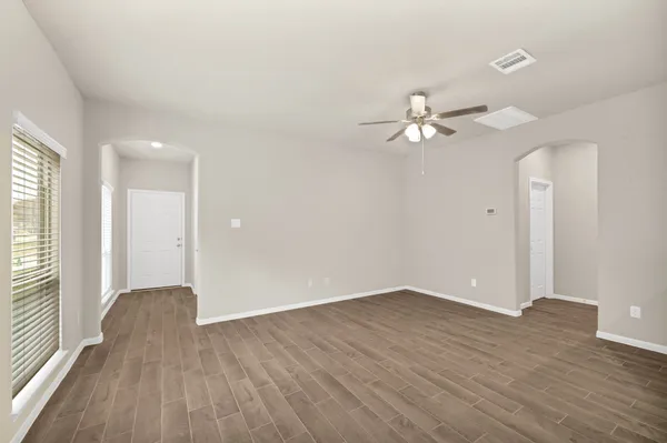 $254,990 | 214 Emerald Thicket Lane, Huffman, TX 77336