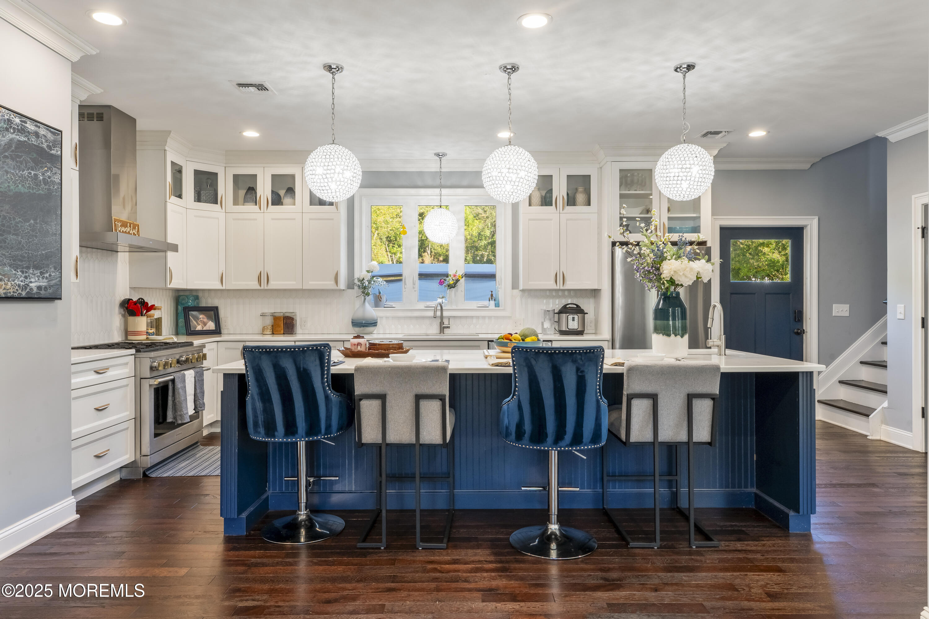 830-832 Holmdel Road Holmdel, NJ 07733 - Photo 11 of 45 20