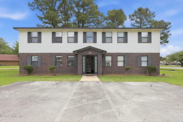 $1,095 | 100 Ravenwood Drive, Unit A, Jacksonville, NC 28546