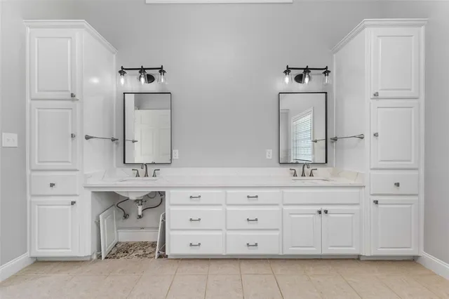 $749,900 | 355 Winding Trail, Crawford, TX 76638