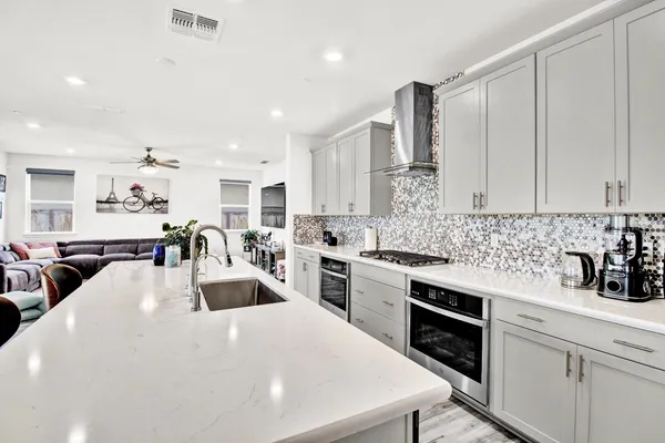 $728,000 | 3843 Stanwick Avenue, Sacramento, CA 95835