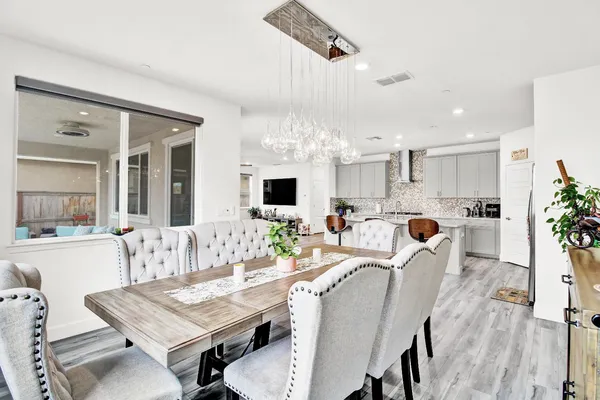 $728,000 | 3843 Stanwick Avenue, Sacramento, CA 95835