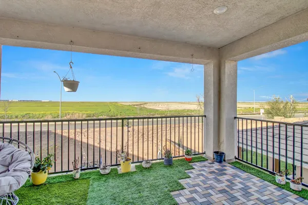 $728,000 | 3843 Stanwick Avenue, Sacramento, CA 95835