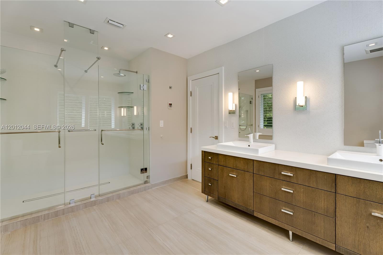 449 Miller Road Coral Gables, FL 33146 - Photo 21 of 70