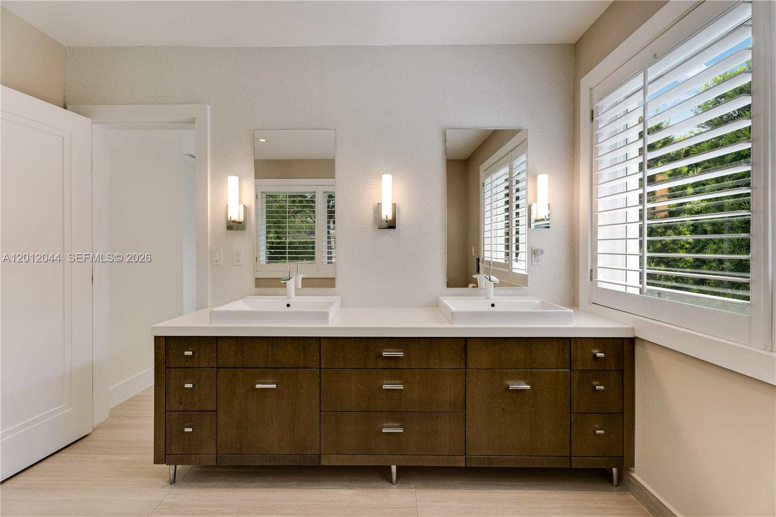 449 Miller Road Coral Gables, FL 33146 - Photo 25 of 70