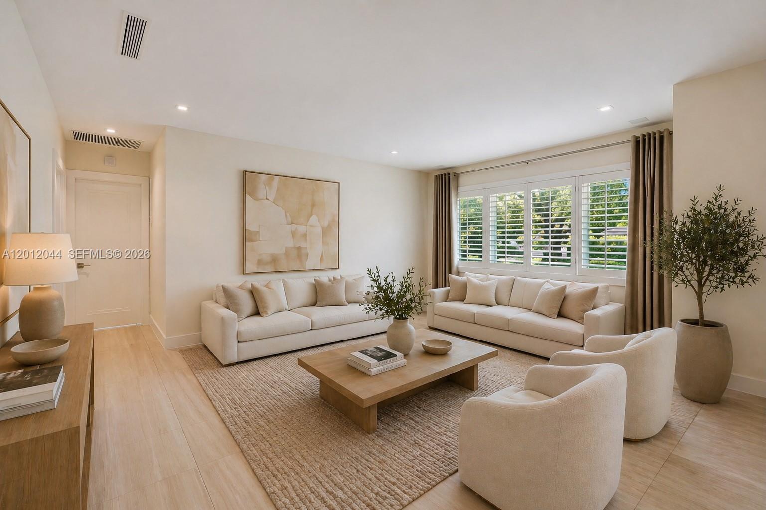 449 Miller Road Coral Gables, FL 33146 - Photo 5 of 70 Image virtually staged